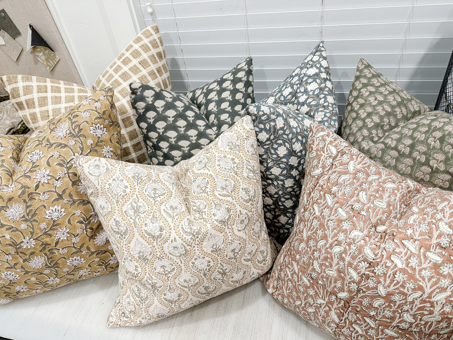 Derra Floral Pillow Cover