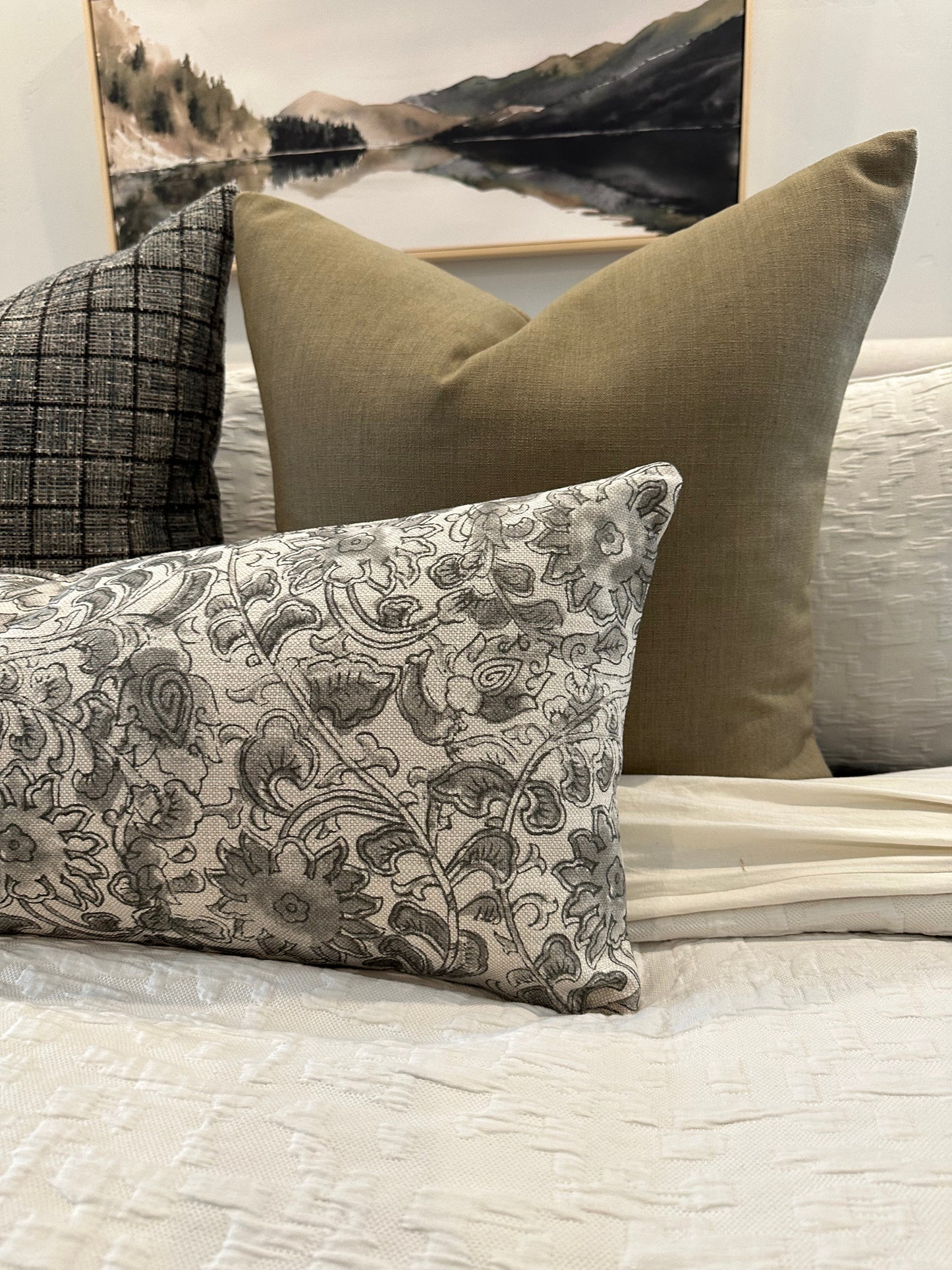 Kathrine Floral Pillow Cover