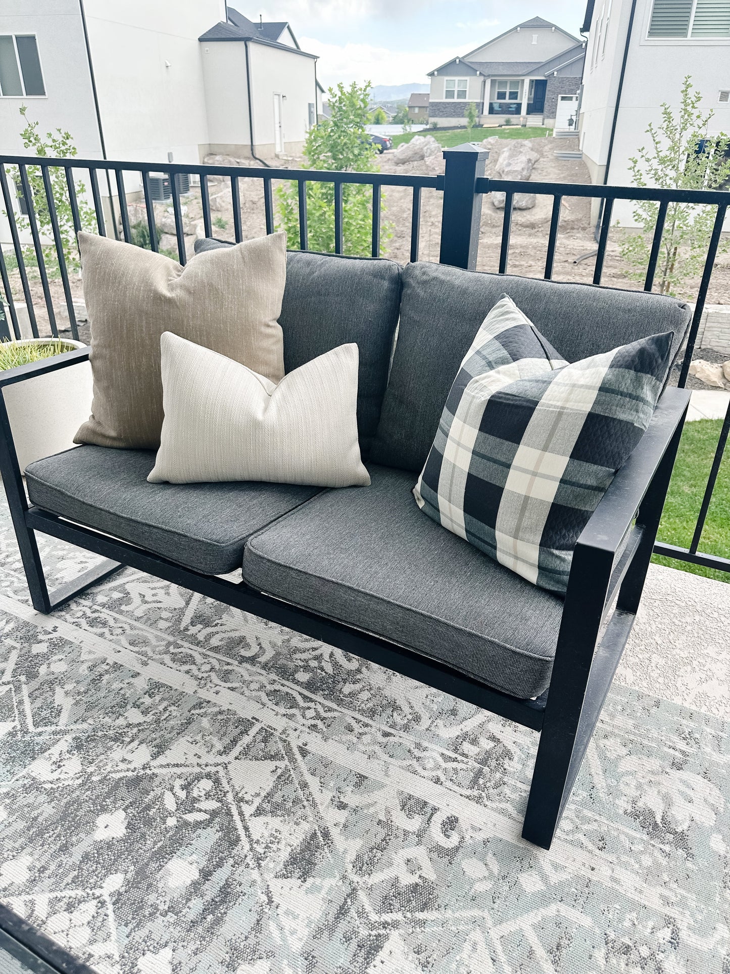 Outdoor Plaid Pillow Cover